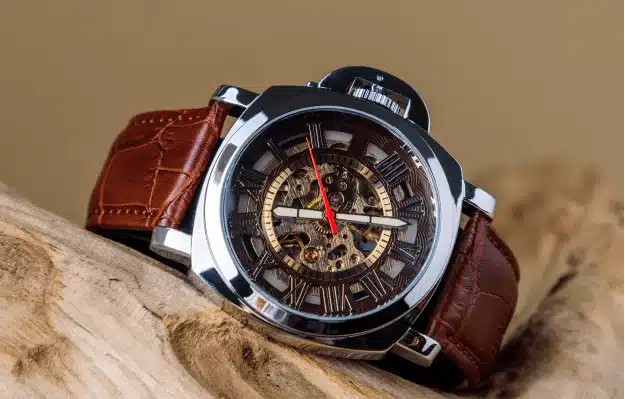 WHY WATCHES MAKE TIMELESS PRESENTS – Minimal Hit